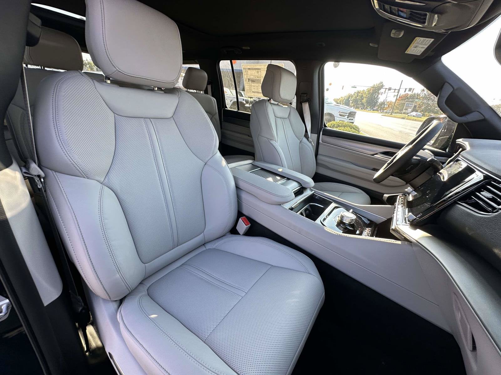 2027 Jeep Grand Wagoneer GRAND WAGONEER 4X4