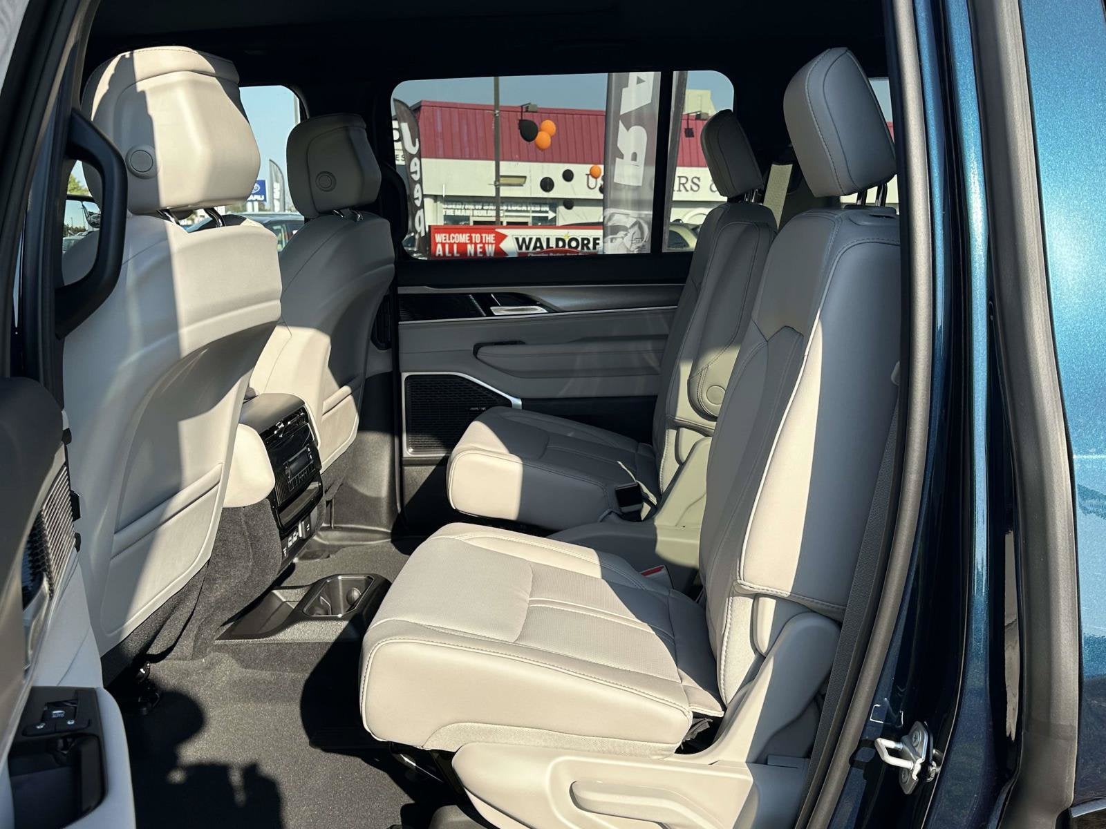 2027 Jeep Grand Wagoneer GRAND WAGONEER 4X4