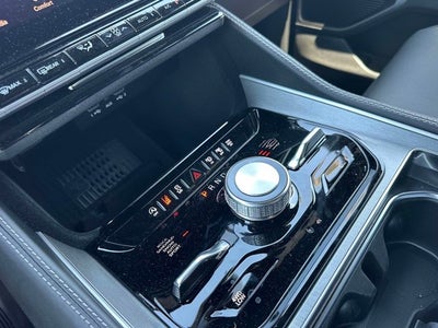 2026 Jeep Grand Wagoneer GRAND WAGONEER UPLAND 4X4