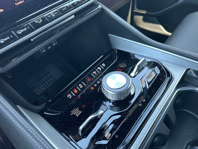 2026 Jeep Grand Wagoneer GRAND WAGONEER UPLAND 4X4