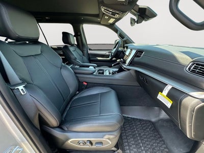 2026 Jeep Grand Wagoneer GRAND WAGONEER UPLAND 4X4