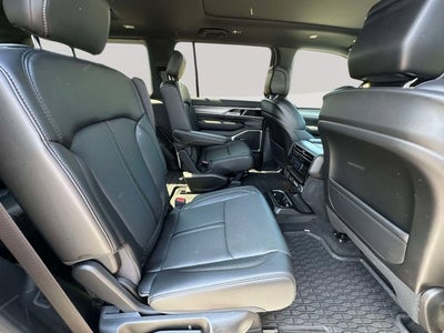 2026 Jeep Grand Wagoneer GRAND WAGONEER UPLAND 4X4
