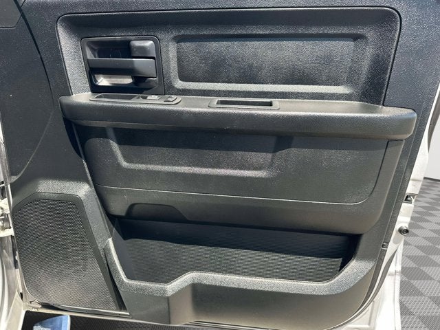 2017 RAM 1500 Tradesman Quad Cab 4x4 6'4' Box