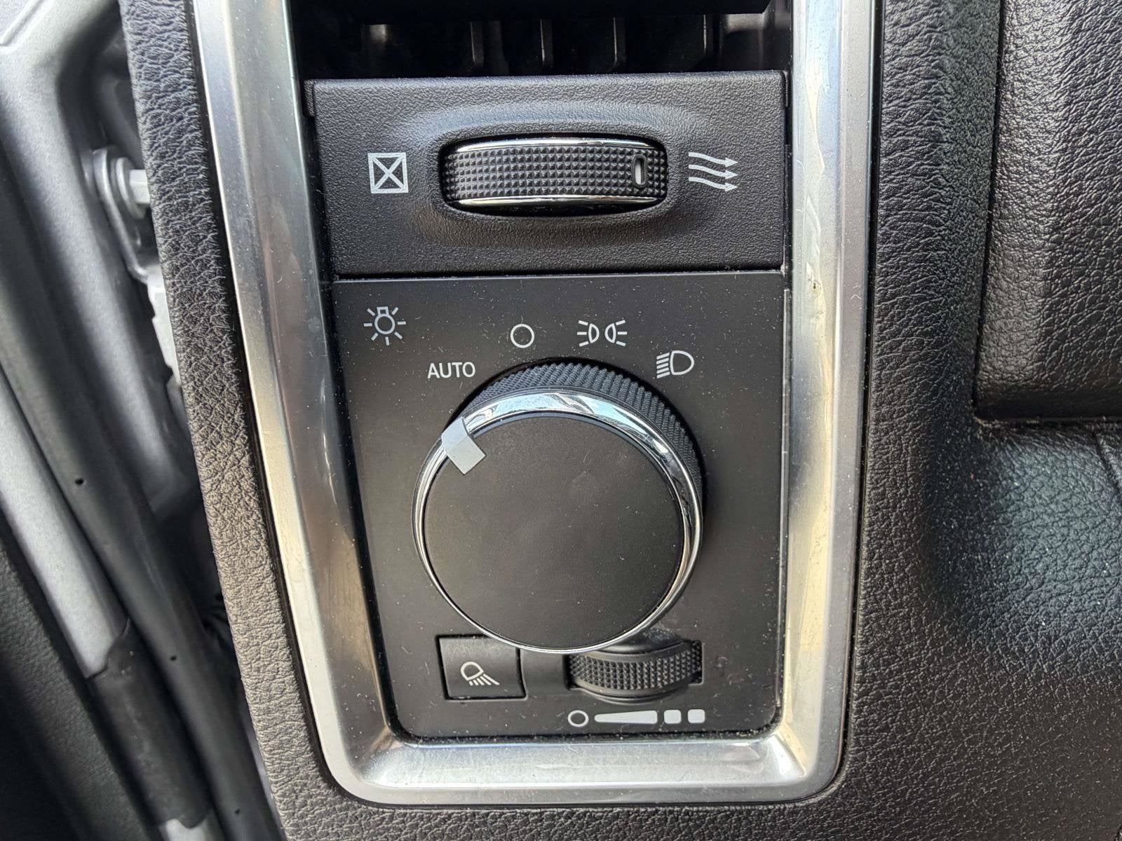 2024 RAM 1500 Classic SLT Quad Cab 4x4 6'4' Box