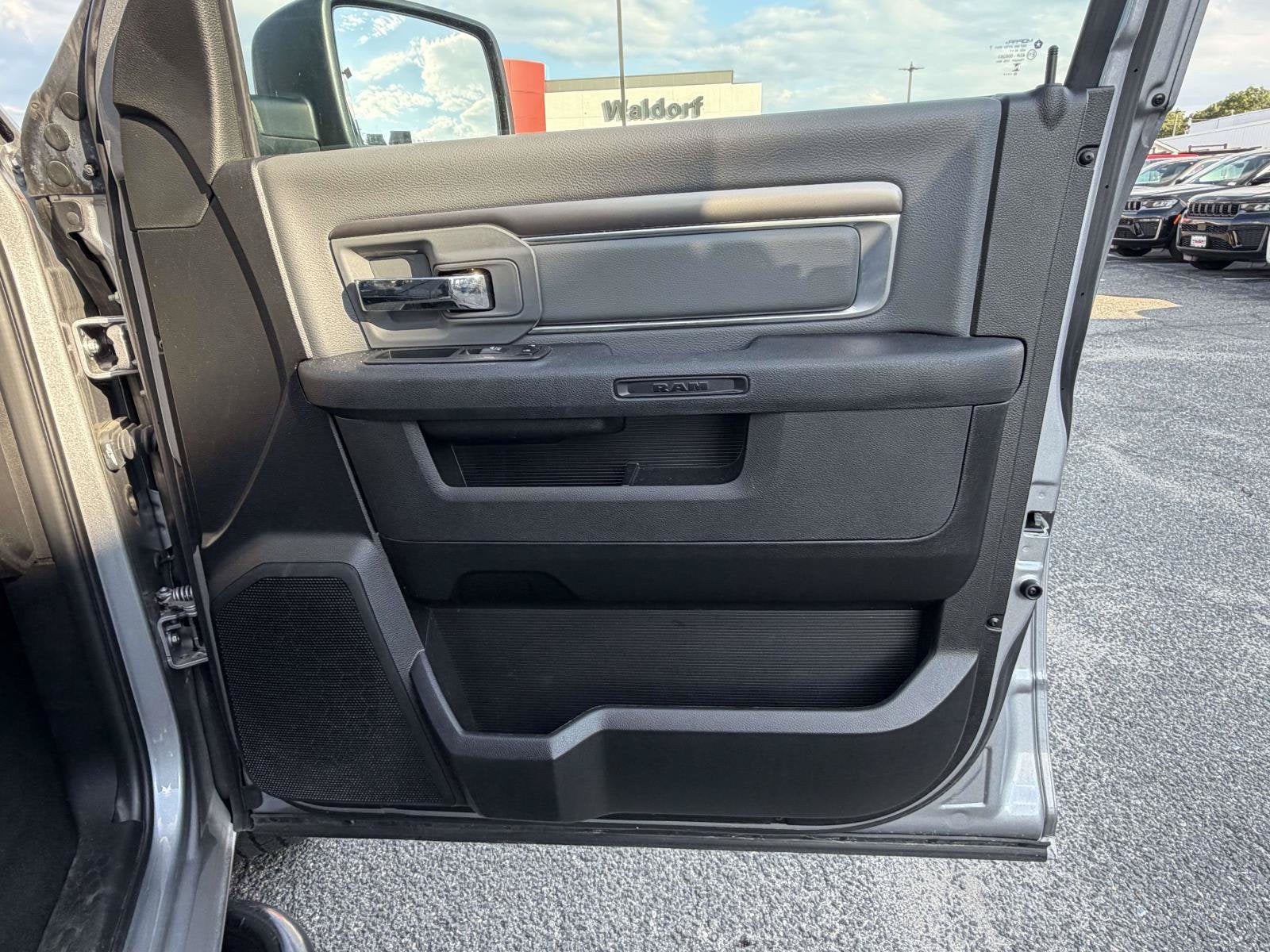 2024 RAM 1500 Classic SLT Quad Cab 4x4 6'4' Box