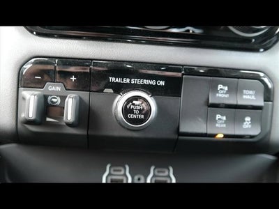 2025 RAM Ram 1500 RAM 1500 BIG HORN CREW CAB 4X4 5'7' BOX