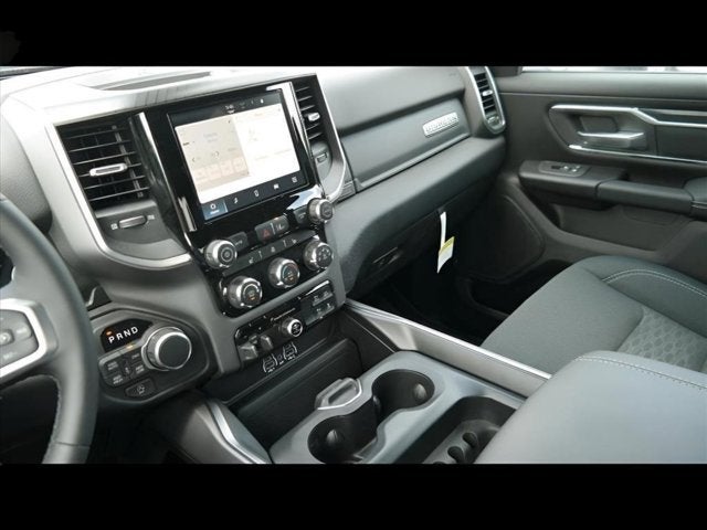 2025 RAM Ram 1500 RAM 1500 BIG HORN CREW CAB 4X4 5'7' BOX