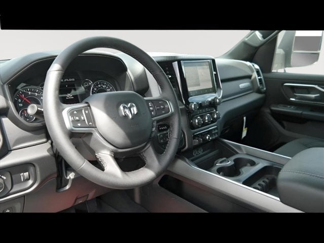 2025 RAM Ram 1500 RAM 1500 BIG HORN CREW CAB 4X4 5'7' BOX