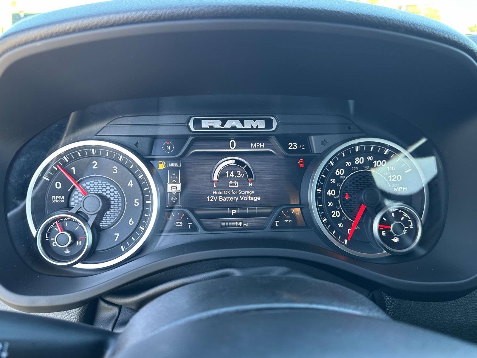 2027 RAM Ram 1500 RAM 1500 EXPRESS CREW CAB 4X4 5'7' BOX