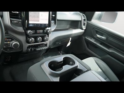 2025 RAM Ram 1500 RAM 1500 TRADESMAN CREW CAB 4X4 5'7' BOX