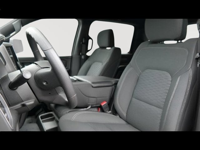 2025 RAM Ram 1500 RAM 1500 TRADESMAN CREW CAB 4X4 5'7' BOX