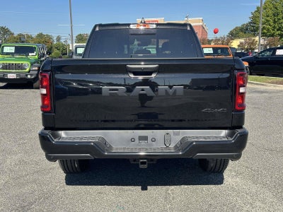 2027 RAM Ram 1500 RAM 1500 EXPRESS CREW CAB 4X4 5'7' BOX