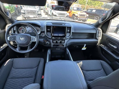 2027 RAM Ram 1500 RAM 1500 EXPRESS CREW CAB 4X4 5'7' BOX