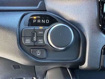 2027 RAM Ram 1500 RAM 1500 EXPRESS CREW CAB 4X4 5'7' BOX