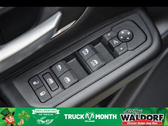 2025 RAM Ram 1500 RAM 1500 BIG HORN QUAD CAB 4X4 6'4' BOX