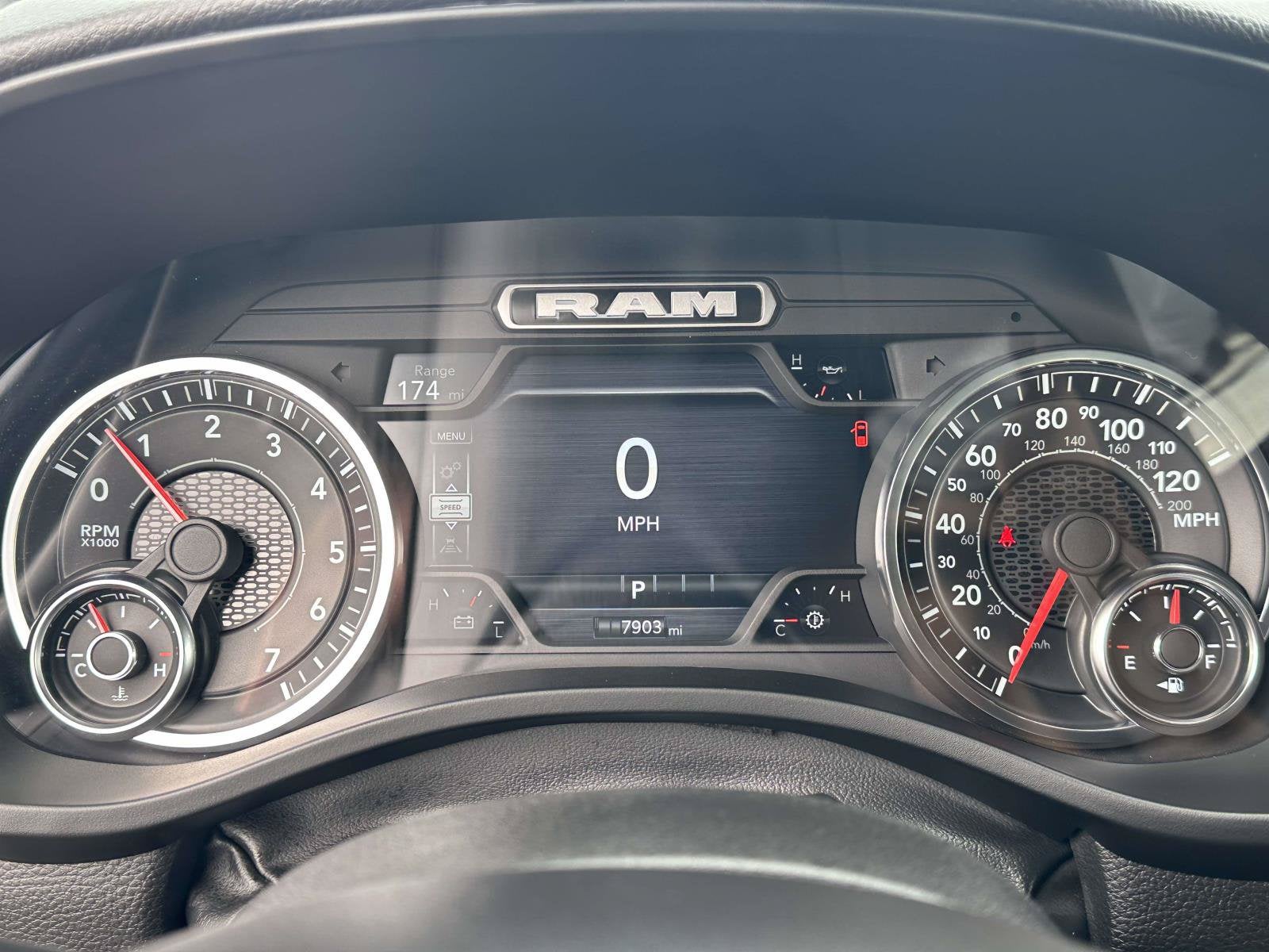 2025 RAM 1500 Big Horn Crew Cab 4x4 5'7' Box