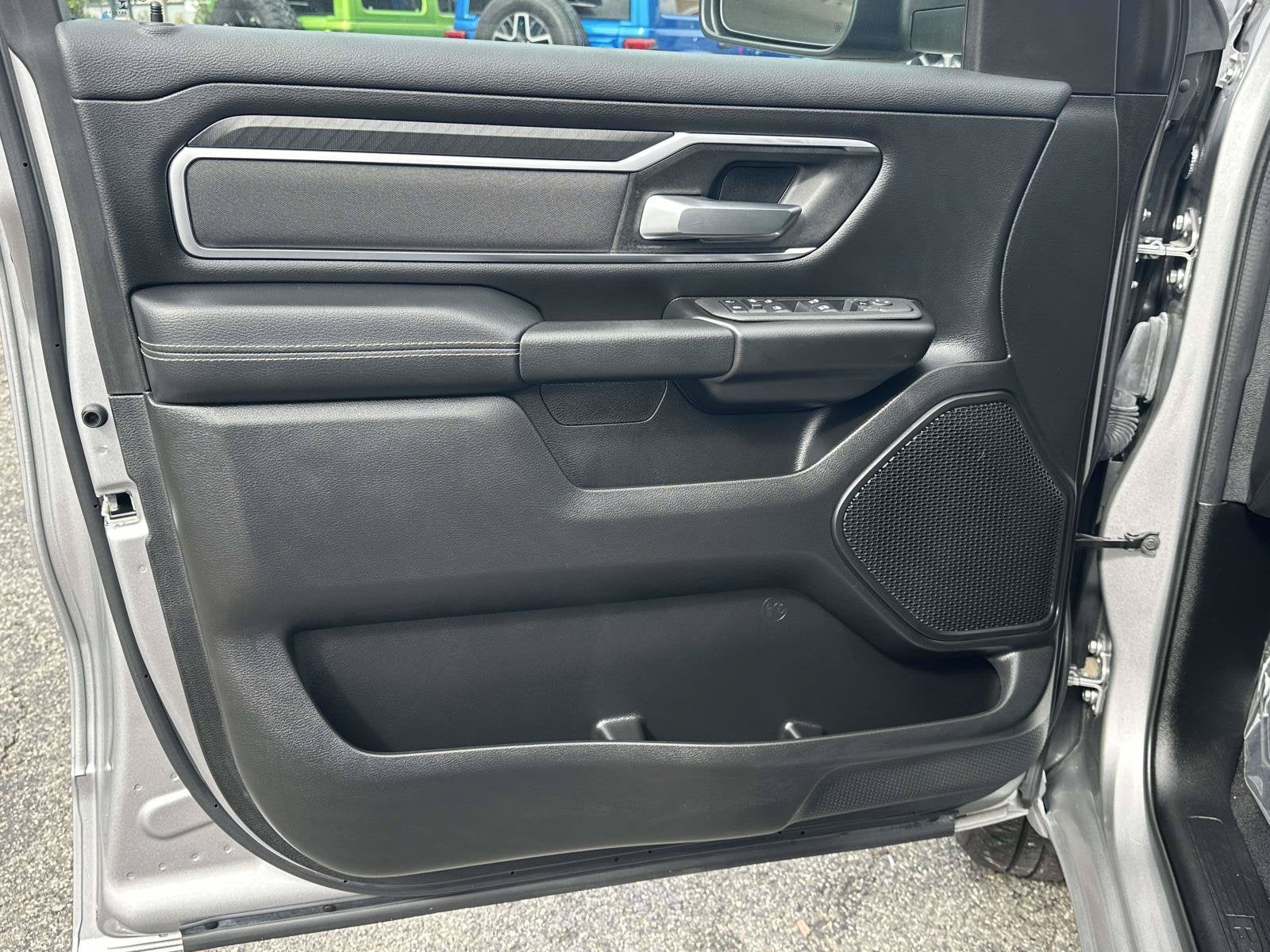2025 RAM 1500 Big Horn Crew Cab 4x4 5'7' Box