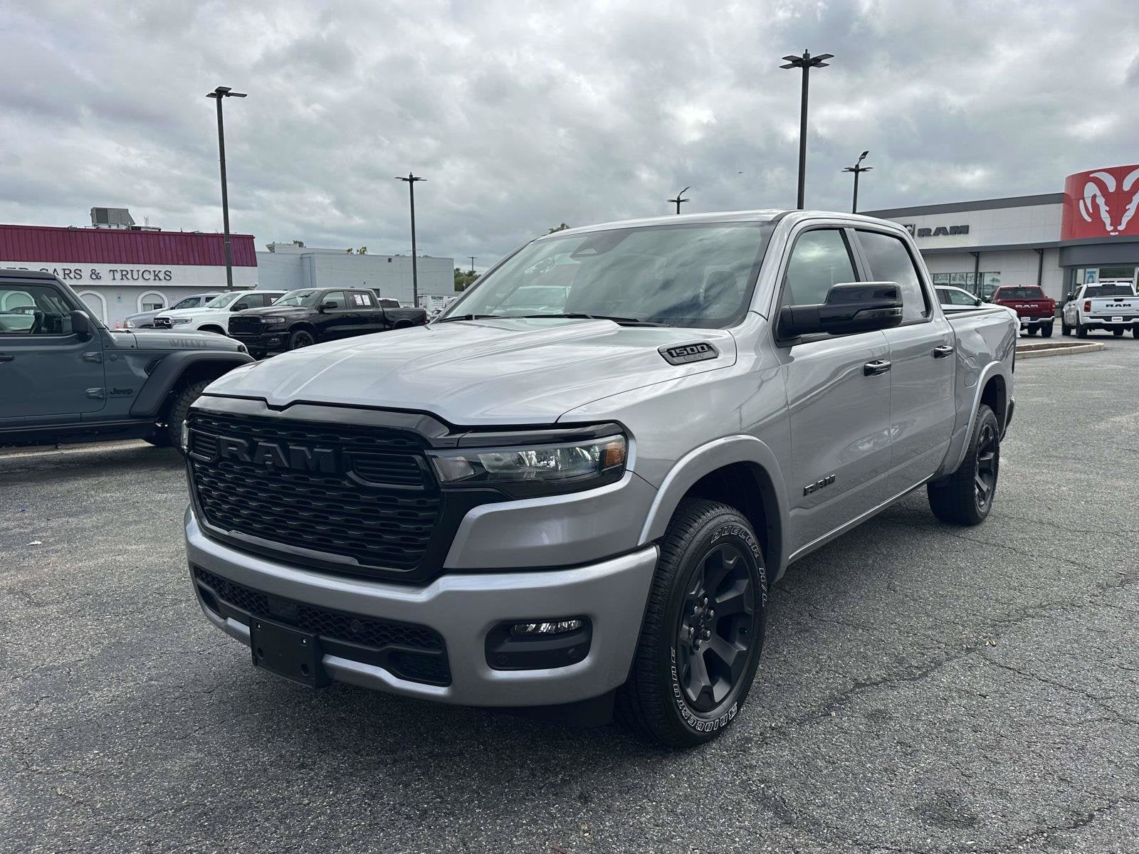 2025 RAM 1500 Big Horn Crew Cab 4x4 5'7' Box