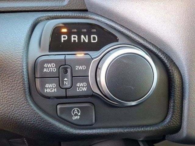 2025 RAM Ram 1500 RAM 1500 BIG HORN CREW CAB 4X4 5'7' BOX