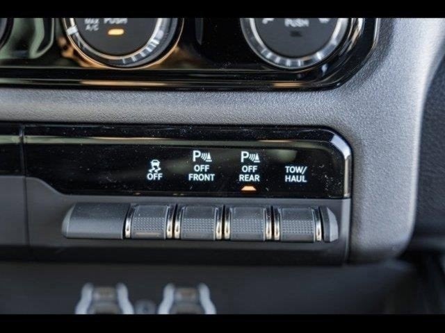 2025 RAM Ram 1500 RAM 1500 BIG HORN CREW CAB 4X4 5'7' BOX