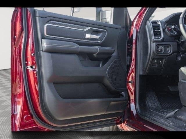 2025 RAM Ram 1500 RAM 1500 BIG HORN CREW CAB 4X4 5'7' BOX