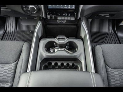 2025 RAM Ram 1500 RAM 1500 BIG HORN CREW CAB 4X4 5'7' BOX