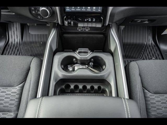 2025 RAM Ram 1500 RAM 1500 BIG HORN CREW CAB 4X4 5'7' BOX