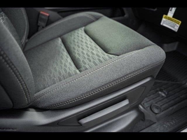 2025 RAM Ram 1500 RAM 1500 BIG HORN CREW CAB 4X4 5'7' BOX