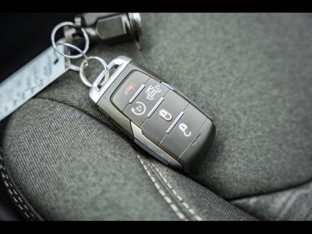 2025 RAM Ram 1500 RAM 1500 BIG HORN CREW CAB 4X4 5'7' BOX