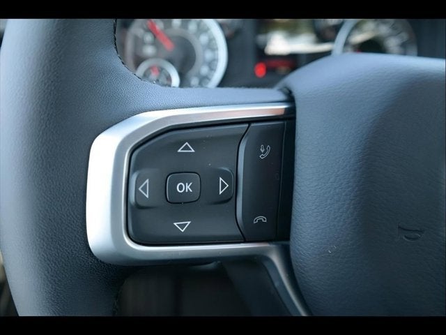 2025 RAM Ram 1500 RAM 1500 BIG HORN CREW CAB 4X4 5'7' BOX