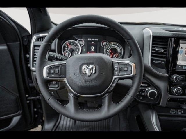 2025 RAM Ram 1500 RAM 1500 BIG HORN CREW CAB 4X4 5'7' BOX