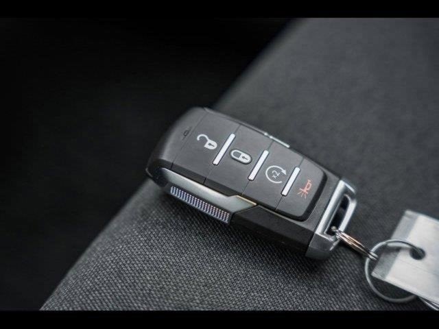 2025 RAM Ram 1500 RAM 1500 BIG HORN CREW CAB 4X4 5'7' BOX