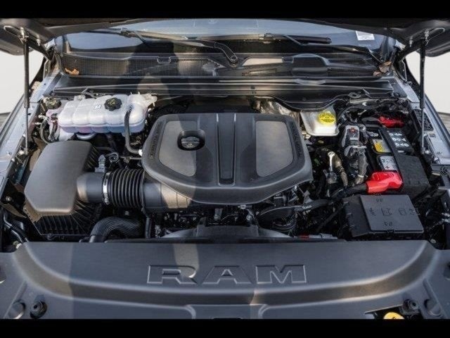 2025 RAM Ram 1500 RAM 1500 BIG HORN CREW CAB 4X4 5'7' BOX