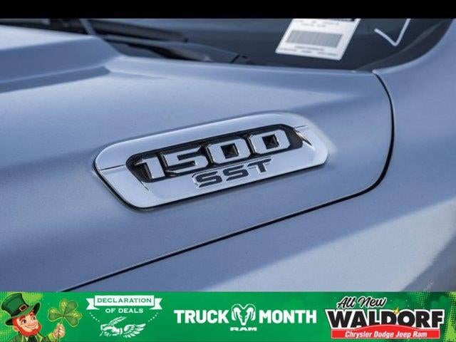 2025 RAM Ram 1500 RAM 1500 BIG HORN CREW CAB 4X4 5'7' BOX