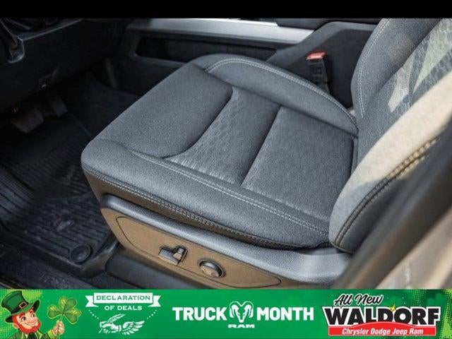 2025 RAM Ram 1500 RAM 1500 BIG HORN CREW CAB 4X4 5'7' BOX