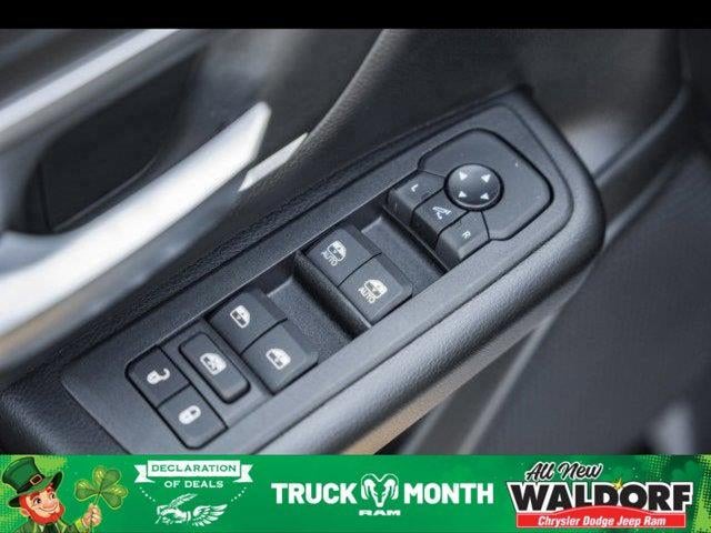 2025 RAM Ram 1500 RAM 1500 BIG HORN CREW CAB 4X4 5'7' BOX