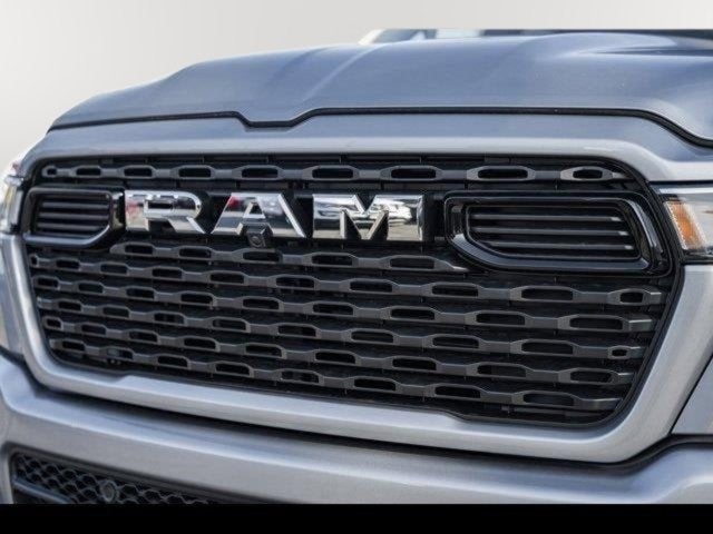 2025 RAM Ram 1500 RAM 1500 BIG HORN CREW CAB 4X4 5'7' BOX