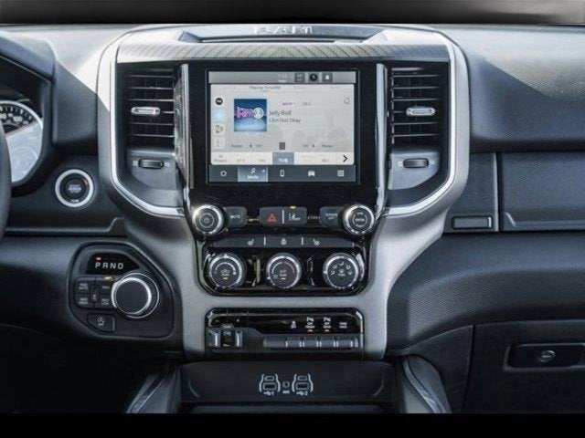 2025 RAM Ram 1500 RAM 1500 BIG HORN CREW CAB 4X4 5'7' BOX