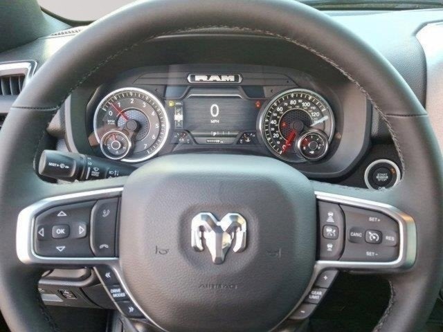 2025 RAM Ram 1500 RAM 1500 BIG HORN CREW CAB 4X4 5'7' BOX