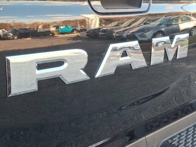 2025 RAM Ram 1500 RAM 1500 BIG HORN CREW CAB 4X4 5'7' BOX