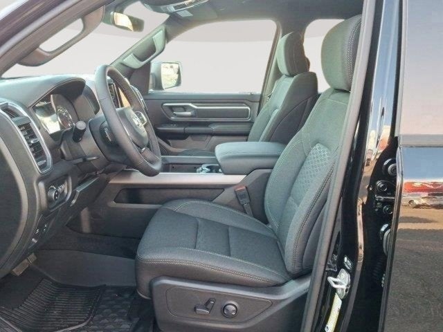 2025 RAM Ram 1500 RAM 1500 BIG HORN CREW CAB 4X4 5'7' BOX