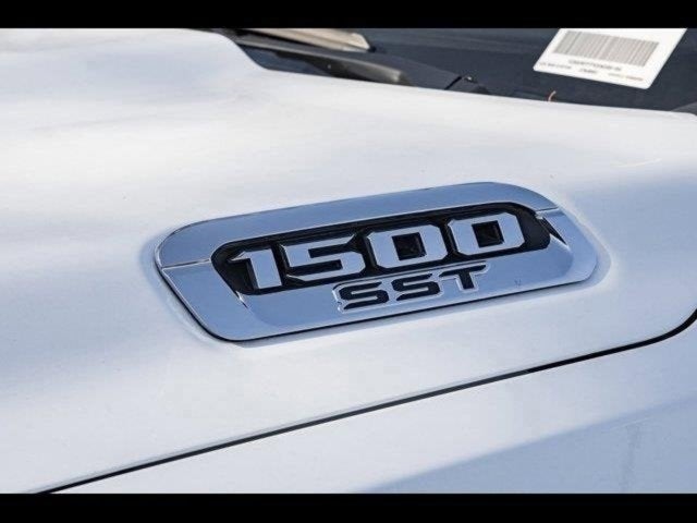 2025 RAM Ram 1500 RAM 1500 BIG HORN CREW CAB 4X4 5'7' BOX