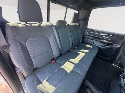 2020 RAM 1500 Big Horn Crew Cab 4x4 5'7' Box