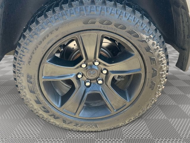 2020 RAM 1500 Big Horn Crew Cab 4x4 5'7' Box