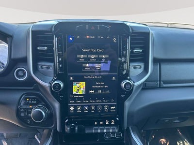 2020 RAM 1500 Big Horn Crew Cab 4x4 5'7' Box