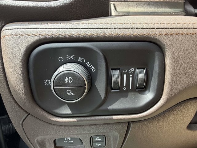 2026 RAM Ram 1500 RAM 1500 LIMITED LONGHORN CREW CAB 4X4 5'7' BOX