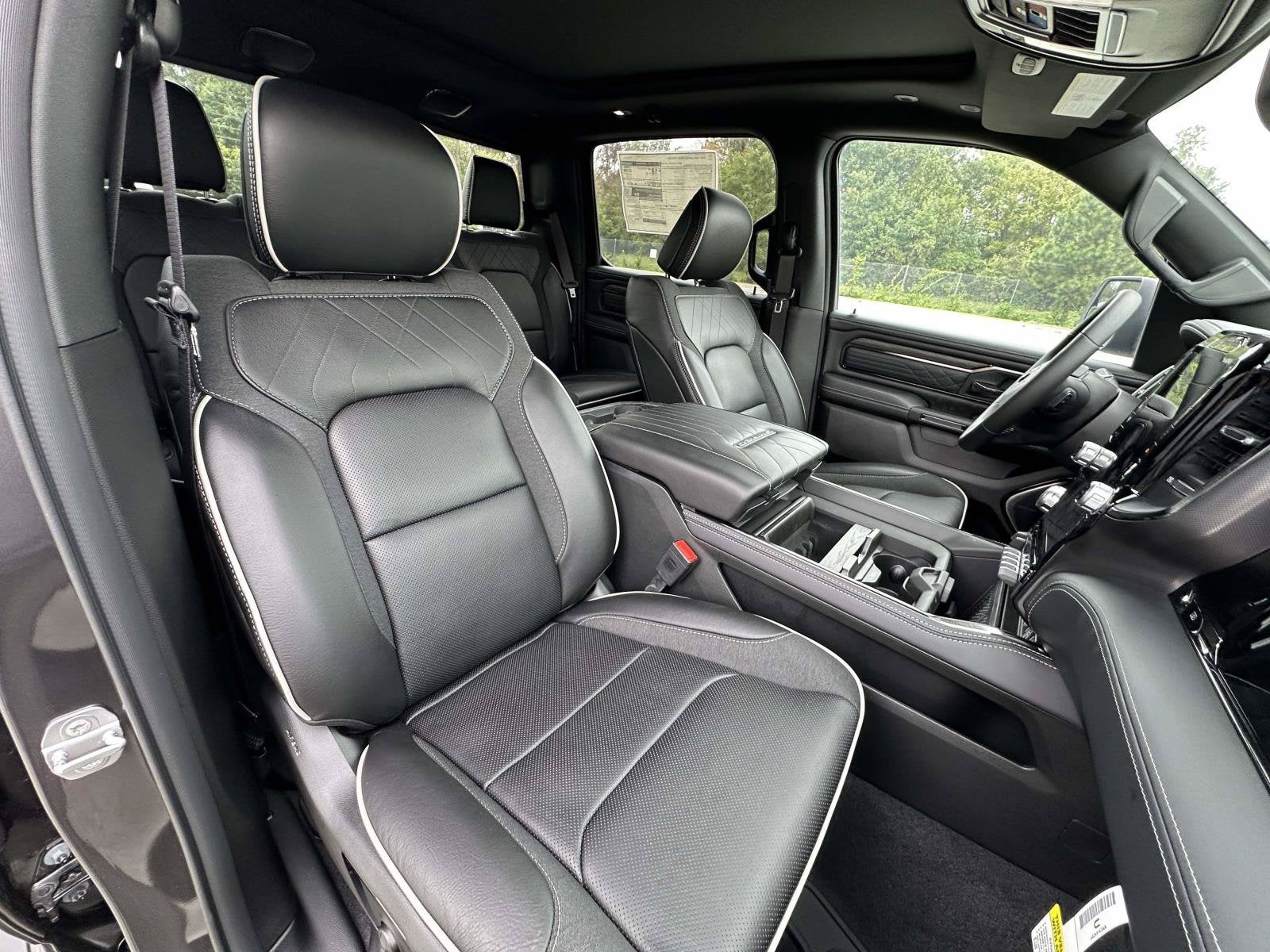 2026 RAM Ram 1500 RAM 1500 LIMITED CREW CAB 4X4 5'7' BOX
