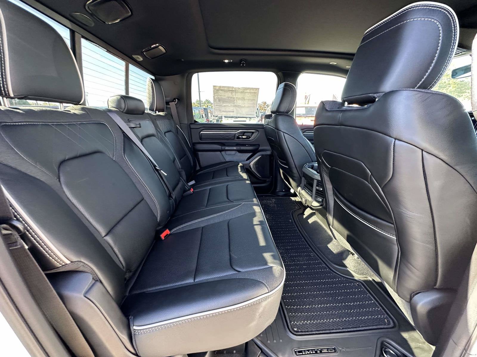 2026 RAM Ram 1500 RAM 1500 LIMITED CREW CAB 4X4 5'7' BOX