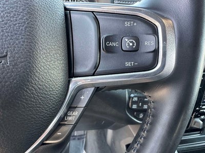 2021 RAM 1500 Laramie Crew Cab 4x4 5'7' Box