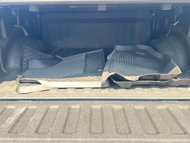 2021 RAM 1500 Laramie Crew Cab 4x4 5'7' Box